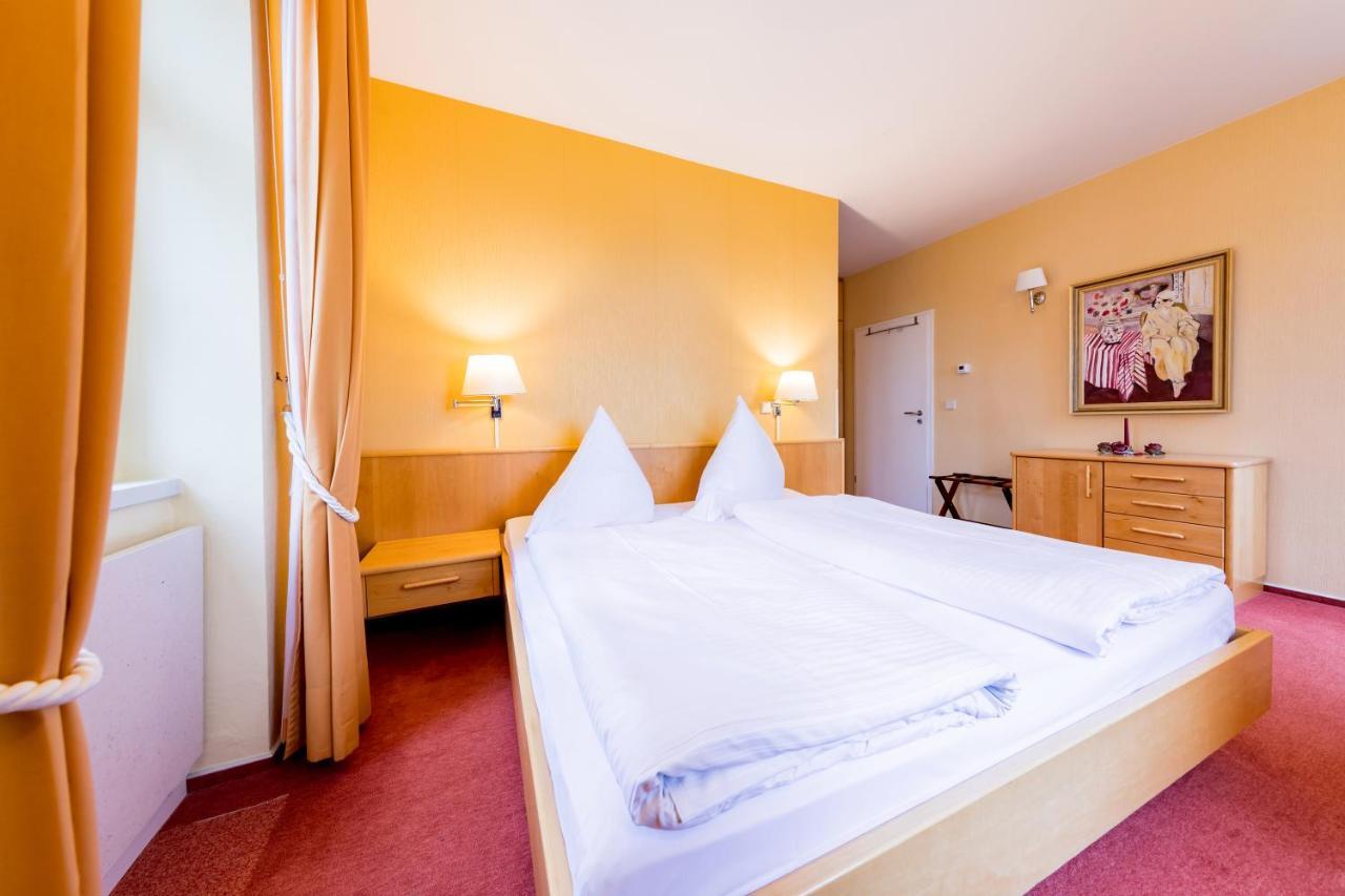 Schlosshotel Eyba Bad Blankenburg Zewnętrze zdjęcie
